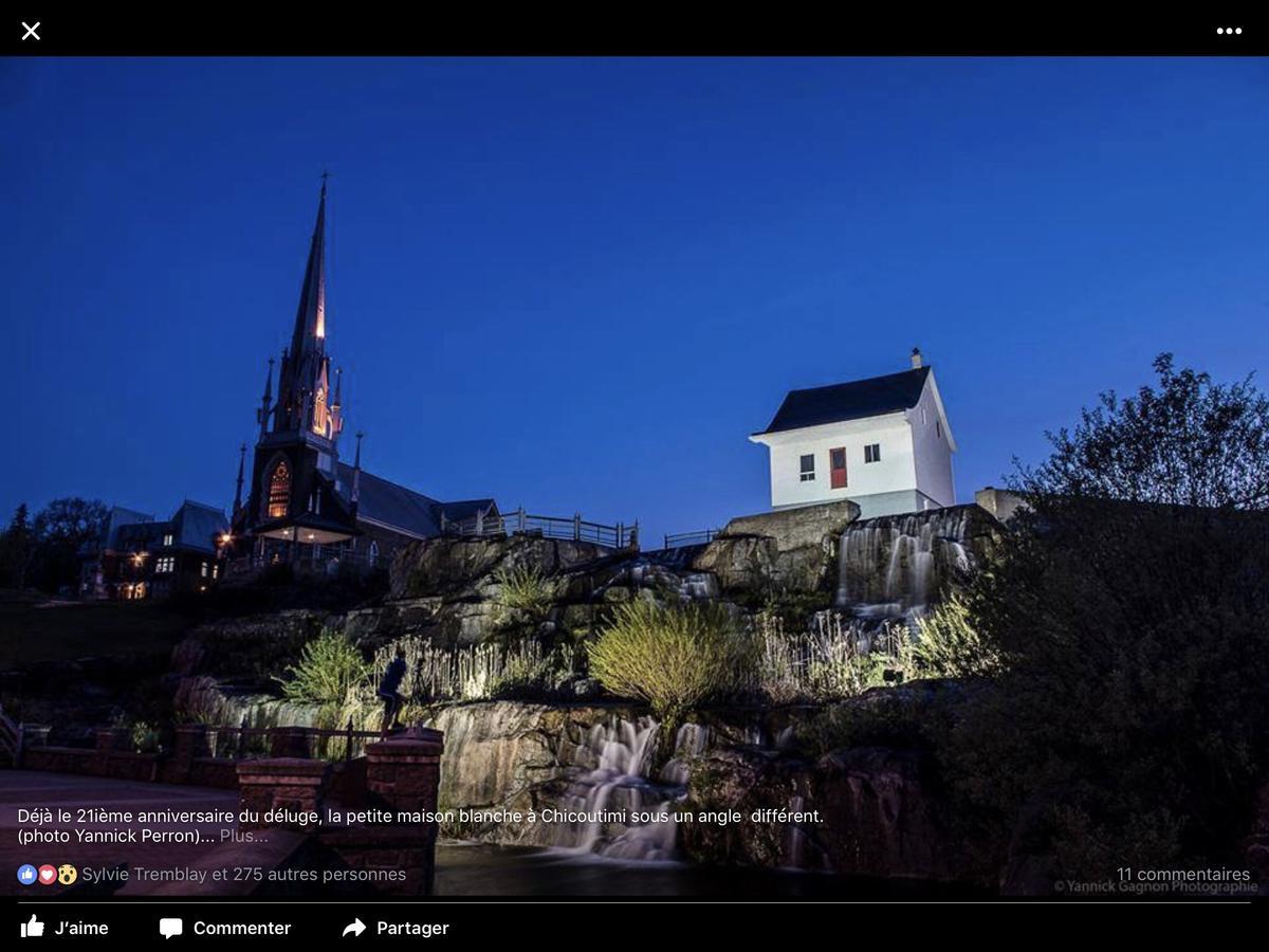 Saguenay酒店中心